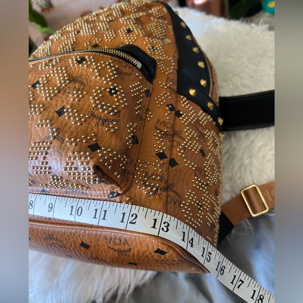 MCM COGNAC VISETOS COATED CANVAS DIAMOND STARK BACKPACK XL - Picture 13 of 14